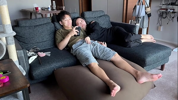 【Sneak peak】Perverted girl came close to the guy chilling on sofa and…