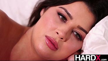 HARDX – Opening Up to Domination – Petite Babe Kylies Sensual Big Cock Surrender