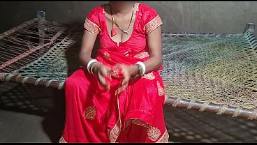 Indian Desi Village aunty closeup pussy fucking in hot saree Desi Bhabhi Saree sex video