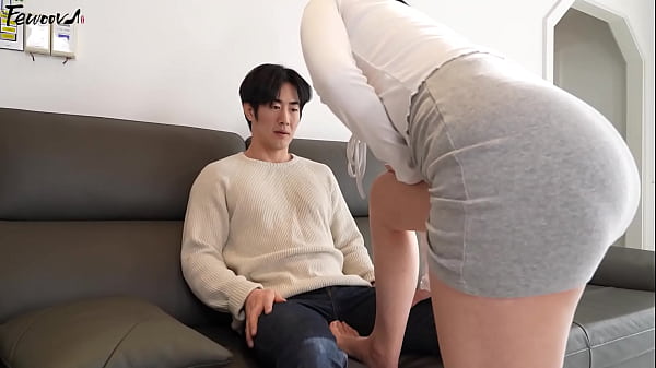 Korea – A Passionate Female College Student Becomes a Widow While Fainting