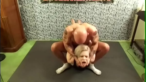 THE BEST AMATEUR PORN on the PLANET KING of AMATEUR PORN